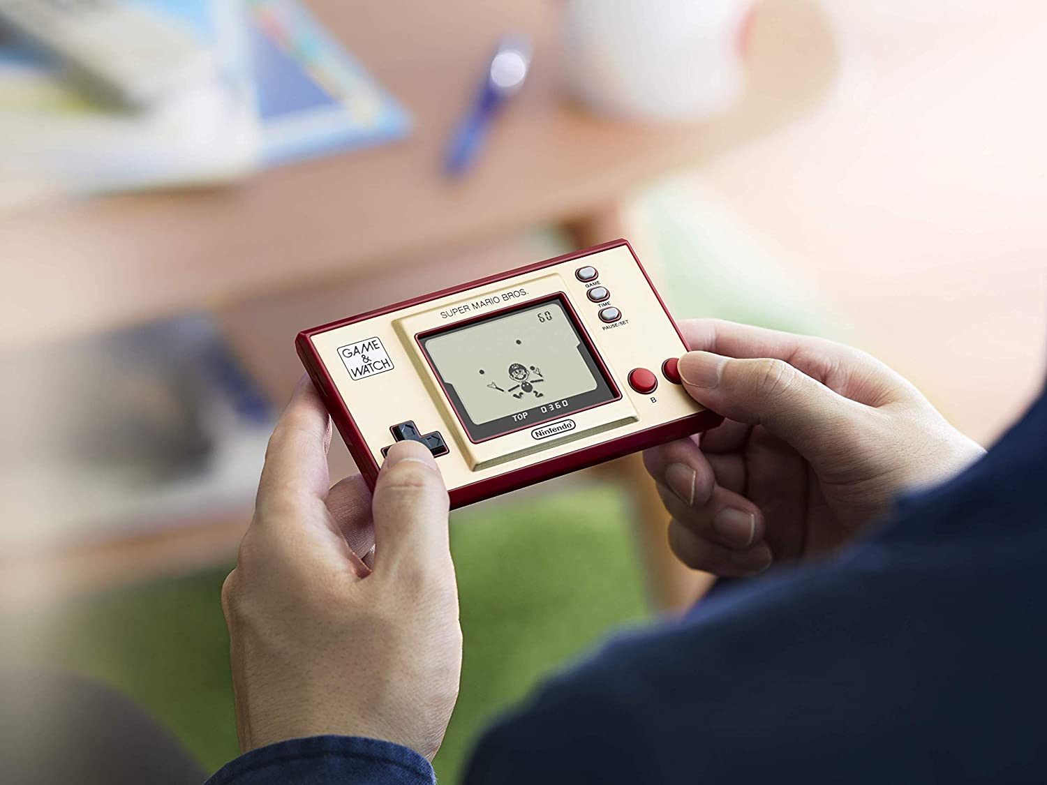 Illustration de l'article sur Game & Watch:Super Mario Bros. 
